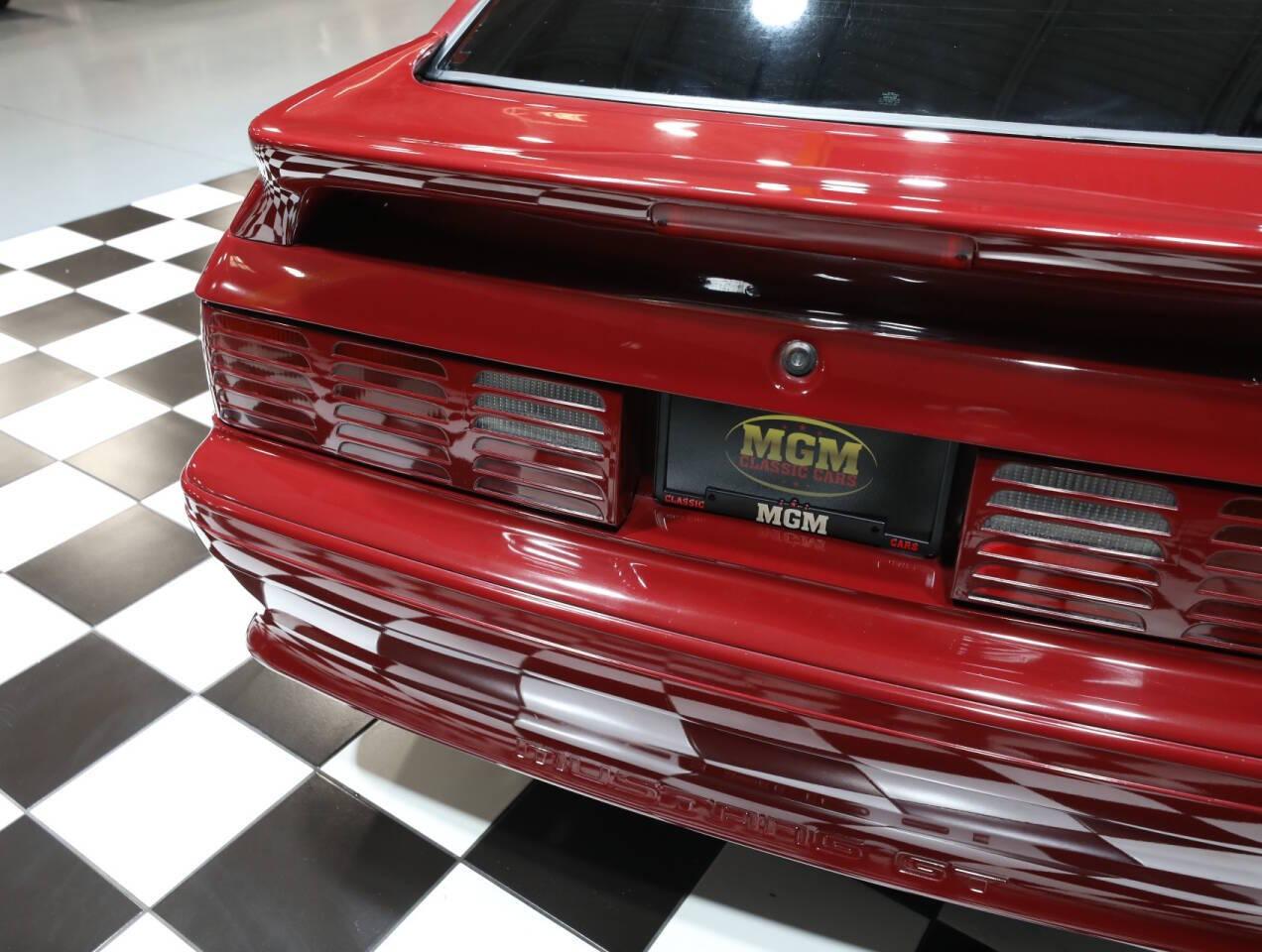 1990 Ford Mustang