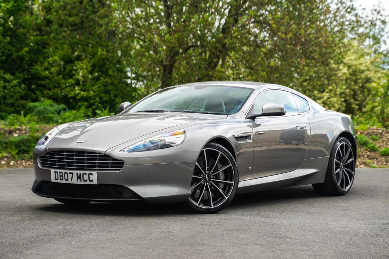 2016 Aston Martin DB9 GT '007 Bond Edition