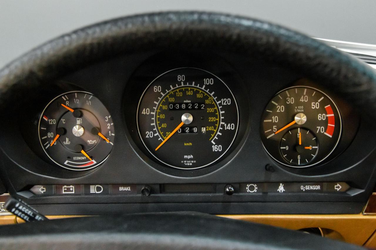 1984 Mercedes - Benz 38222 ONE OWNER 380 SL
