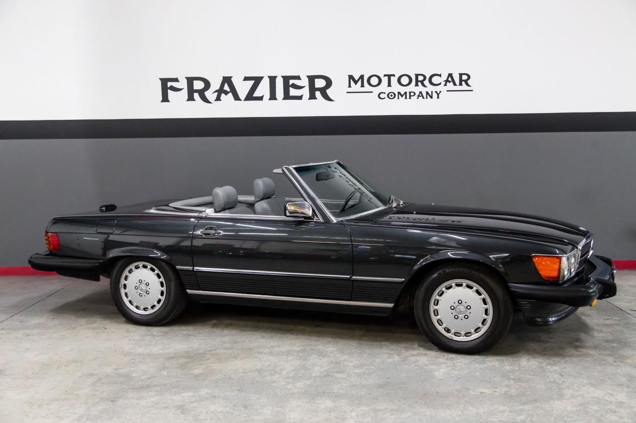 1988 Mercedes - Benz one owner 560 SL