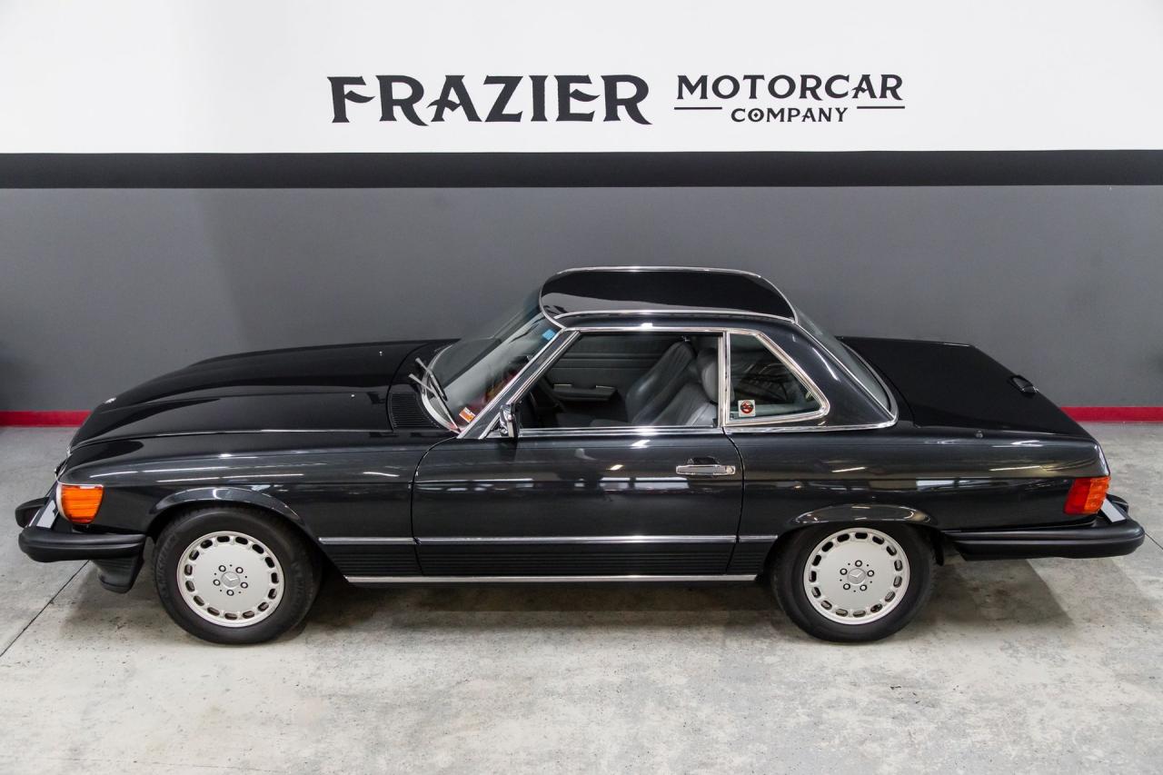 1988 Mercedes - Benz one owner 560 SL