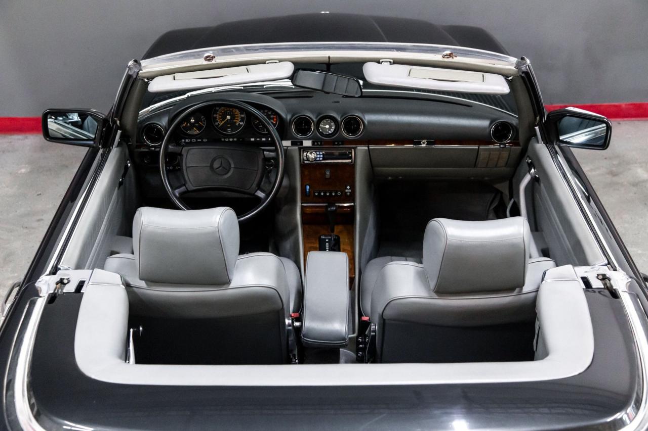 1988 Mercedes - Benz one owner 560 SL