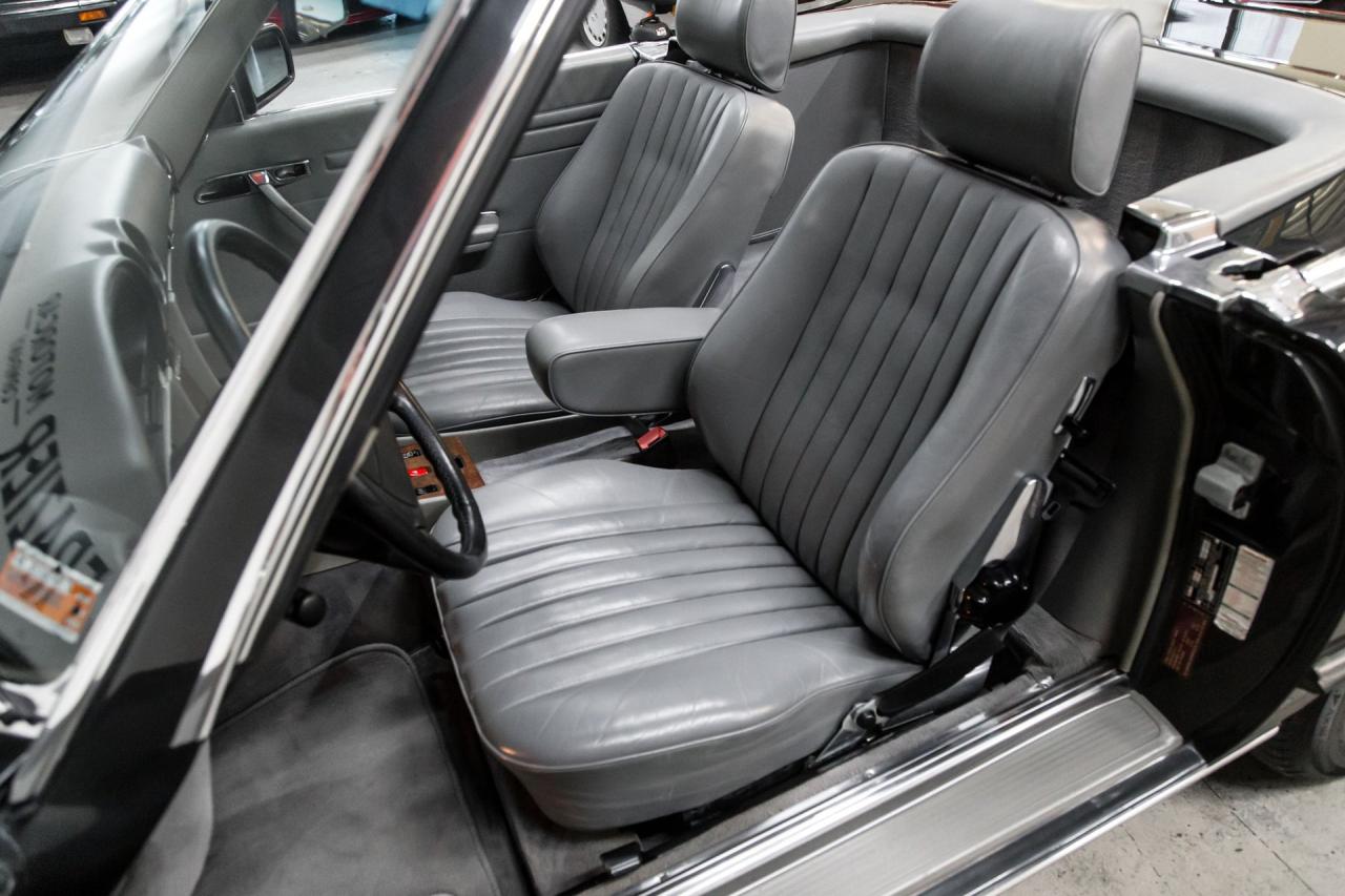 1988 Mercedes - Benz one owner 560 SL