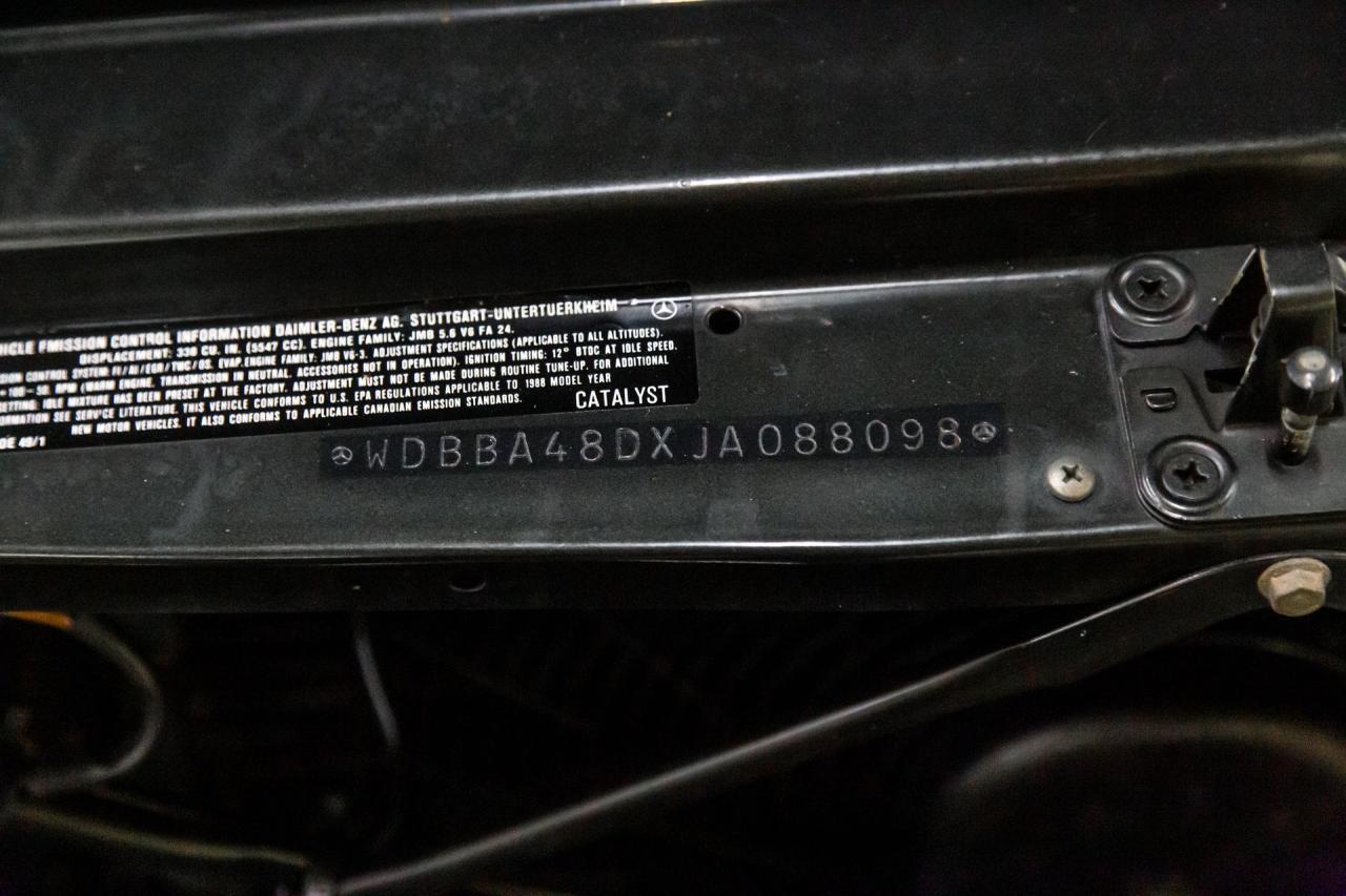 1988 Mercedes - Benz one owner 560 SL