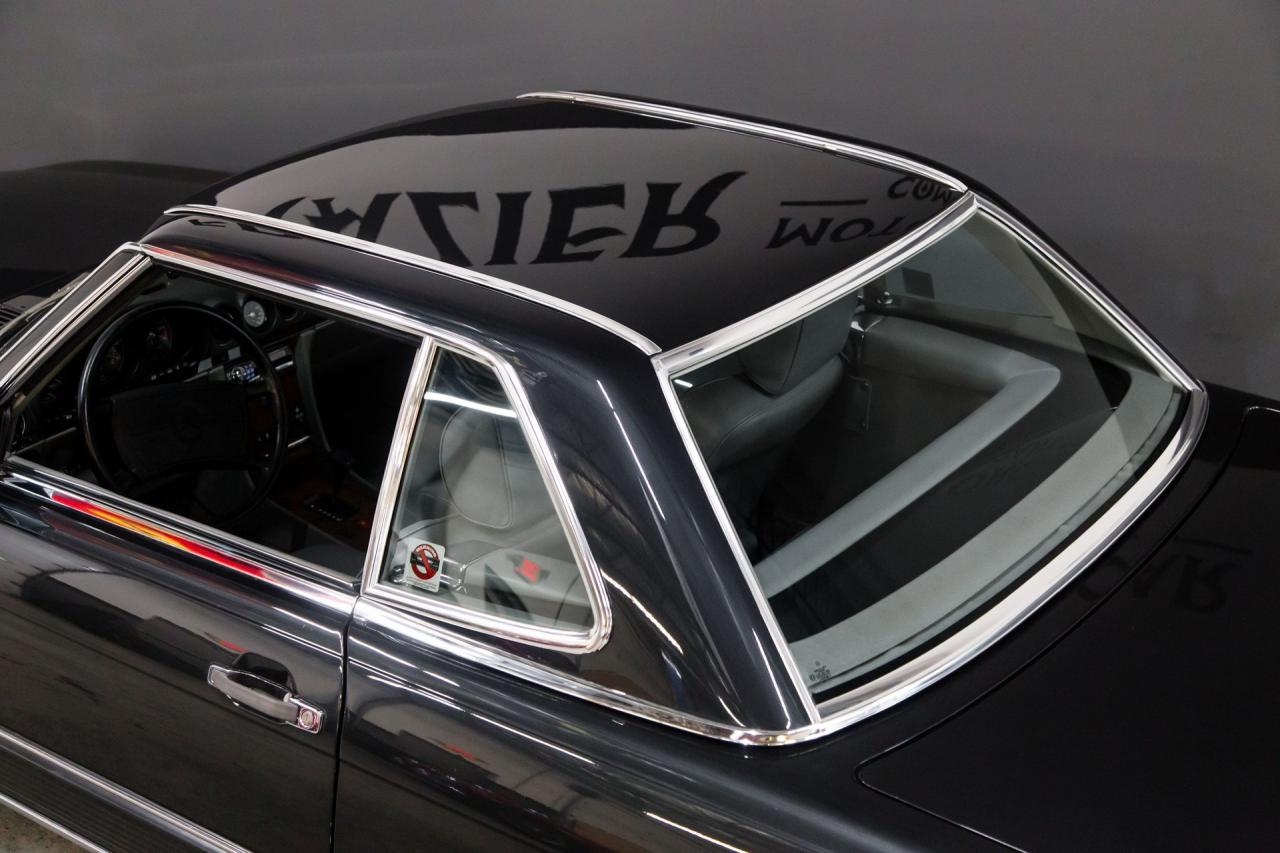 1988 Mercedes - Benz one owner 560 SL