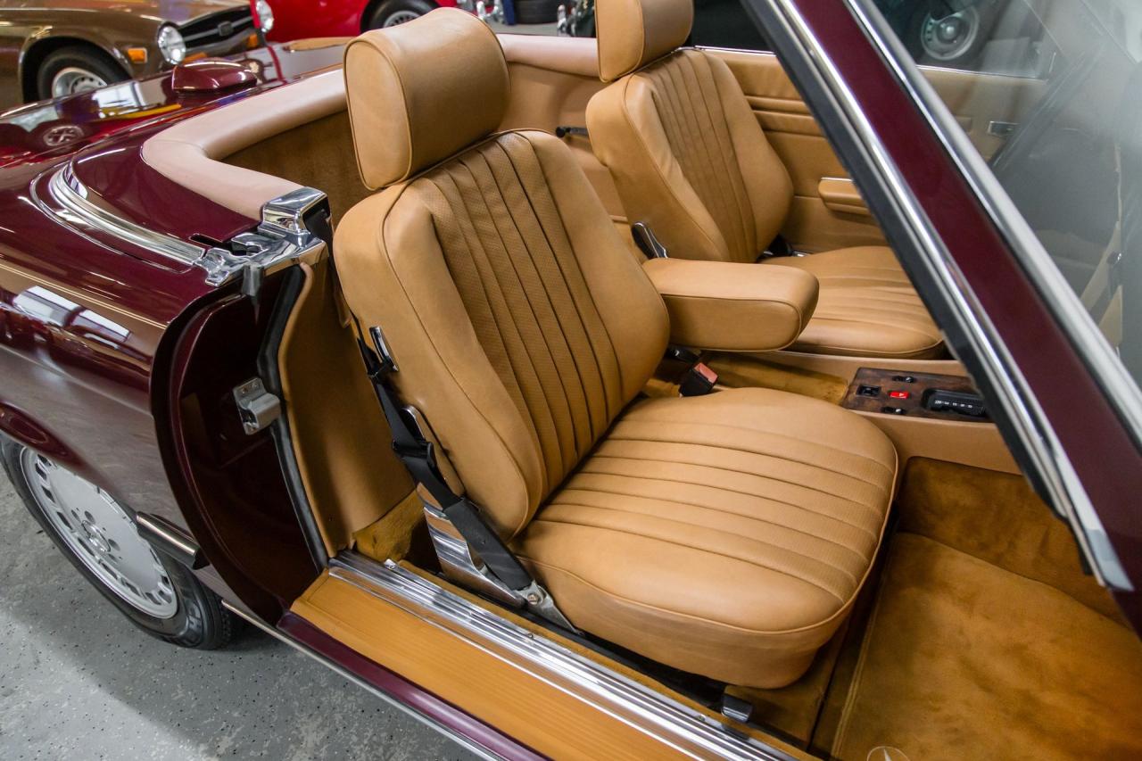 1986 Mercedes - Benz 560 SL