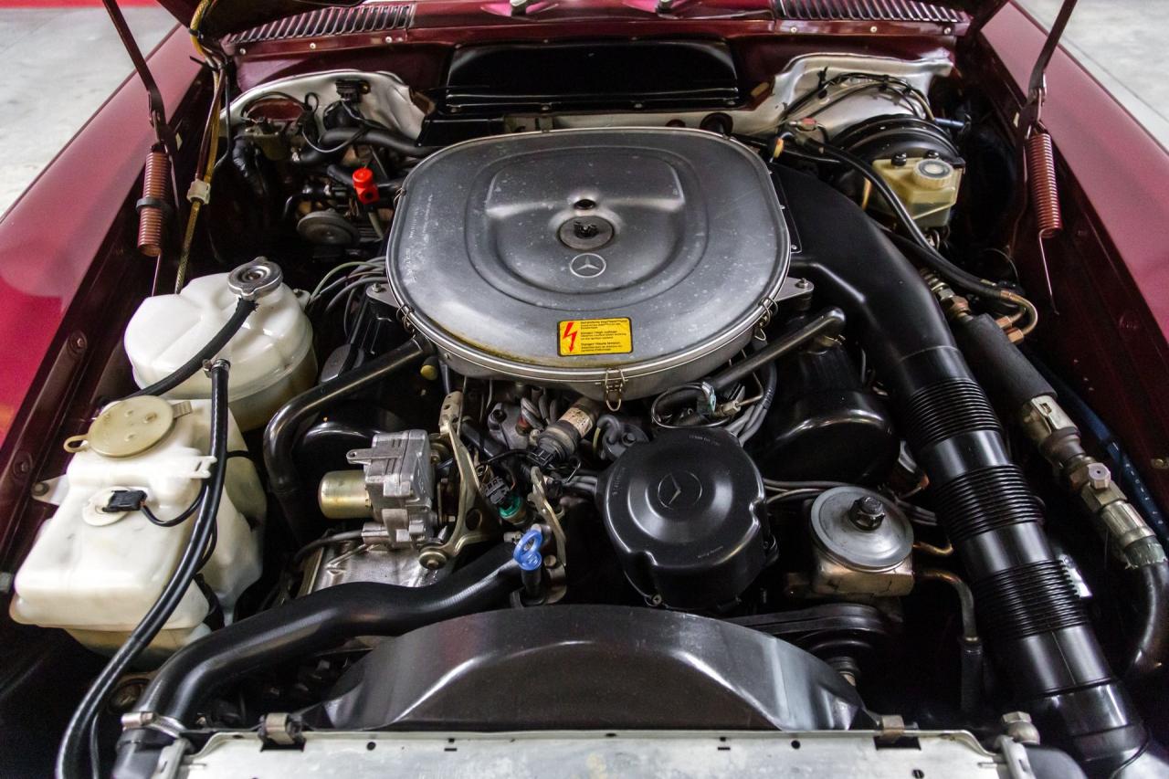 1986 Mercedes - Benz 560 SL