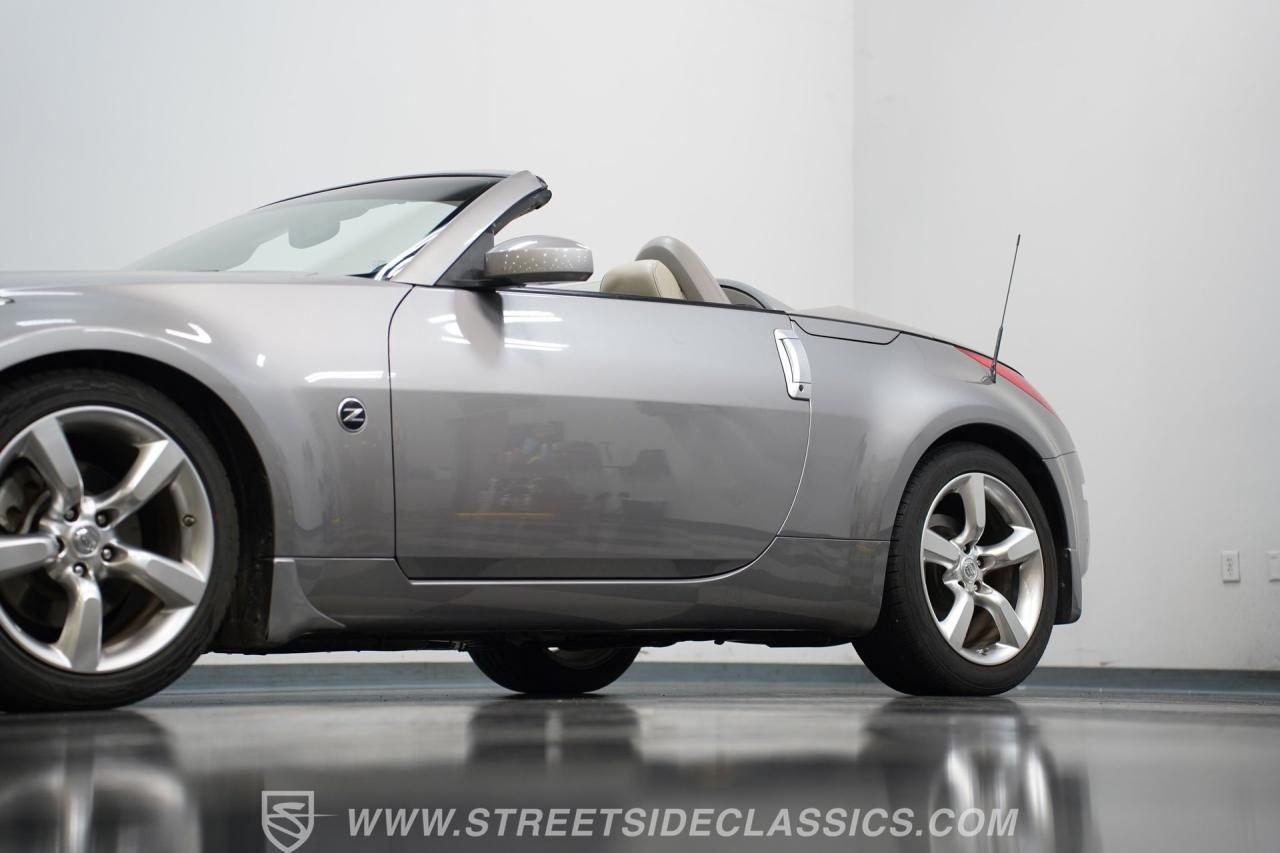 2007 Nissan 350Z Enthusiast Convertible