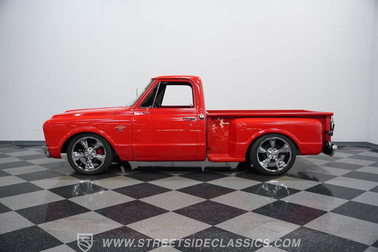 1967 Chevrolet C10 Stepside LS Restomod