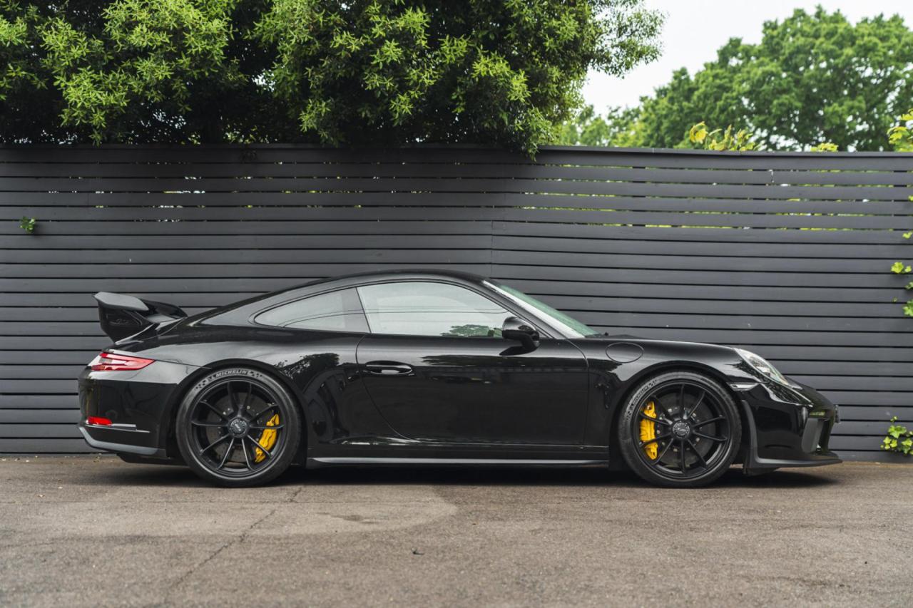 2017 Porsche 911 (991.2) GT3 CLUBSPORT
