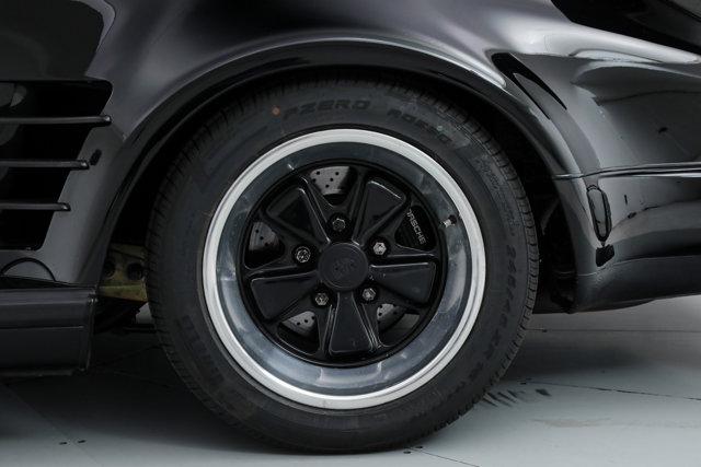 1989 Porsche 911 Carrera 
