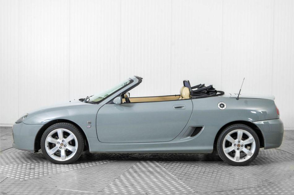 2002 MG TF
