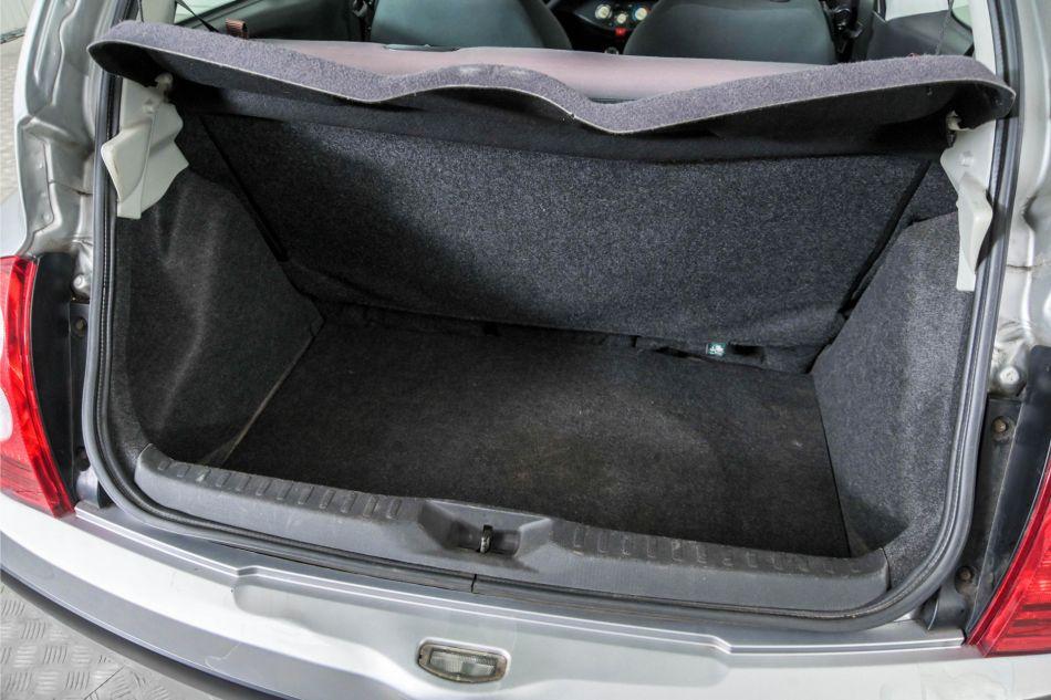 2005 Nissan Micra