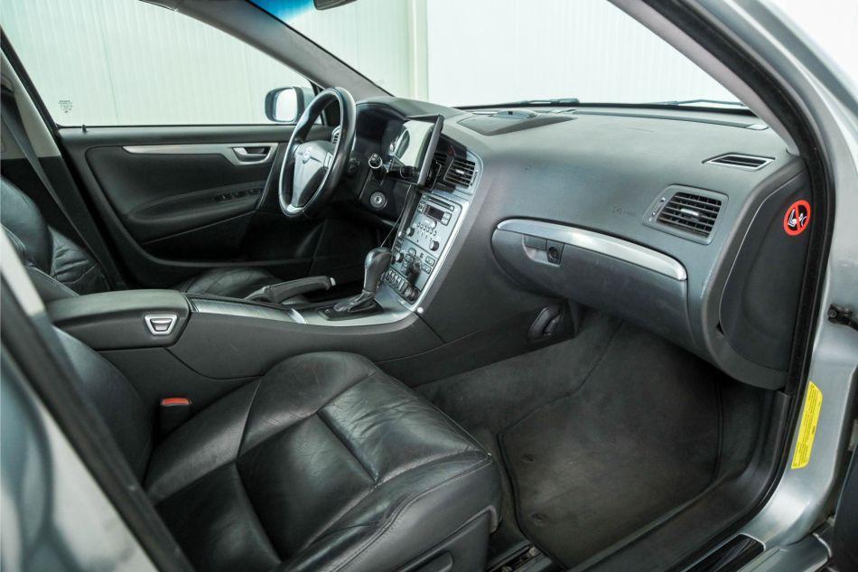 2008 Volvo V70