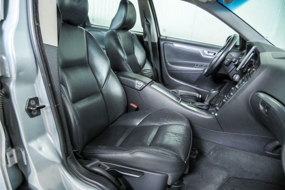 2008 Volvo V70