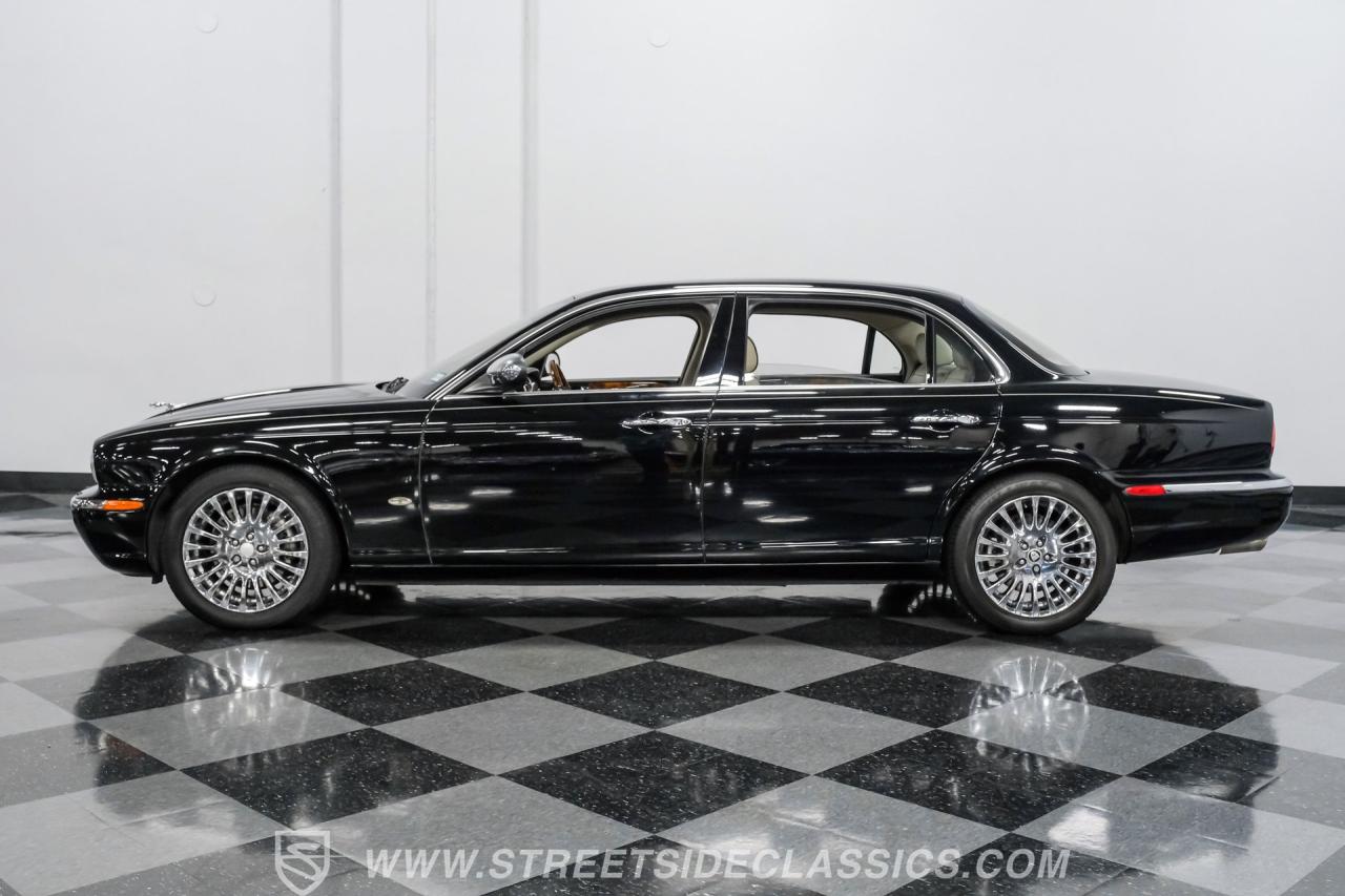 2007 Jaguar XJ Vanden Plas