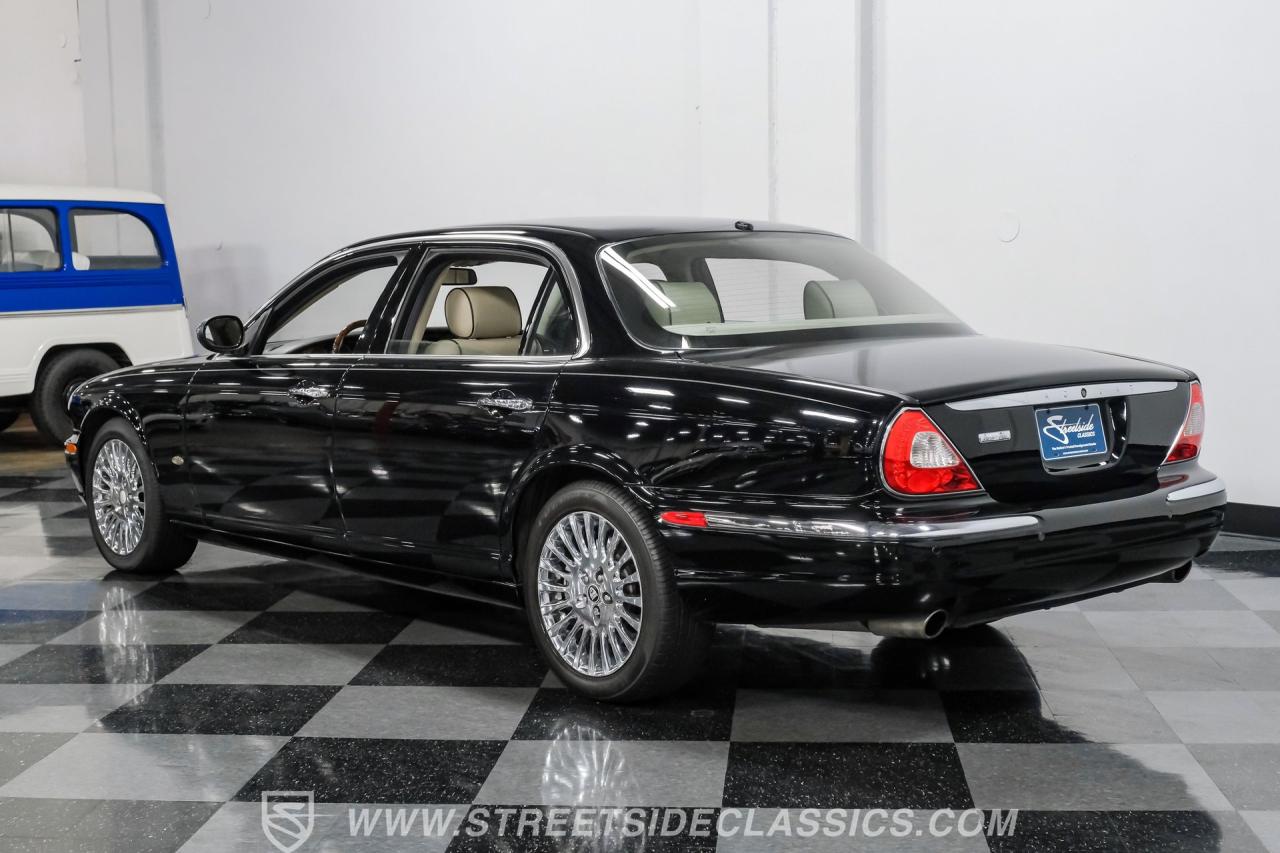 2007 Jaguar XJ Vanden Plas