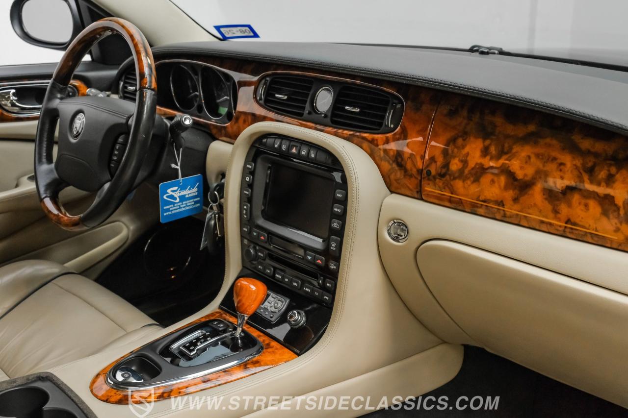 2007 Jaguar XJ Vanden Plas