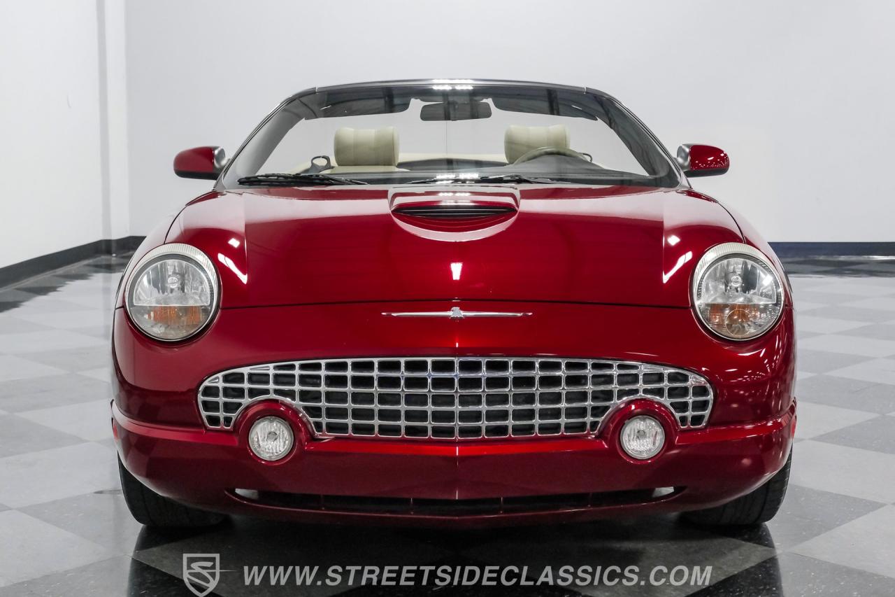 2004 Ford Thunderbird Deluxe