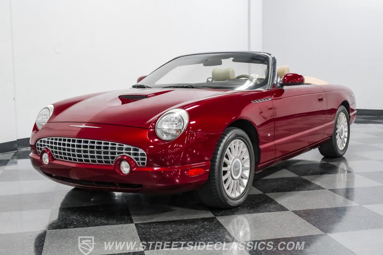 2004 Ford Thunderbird Deluxe