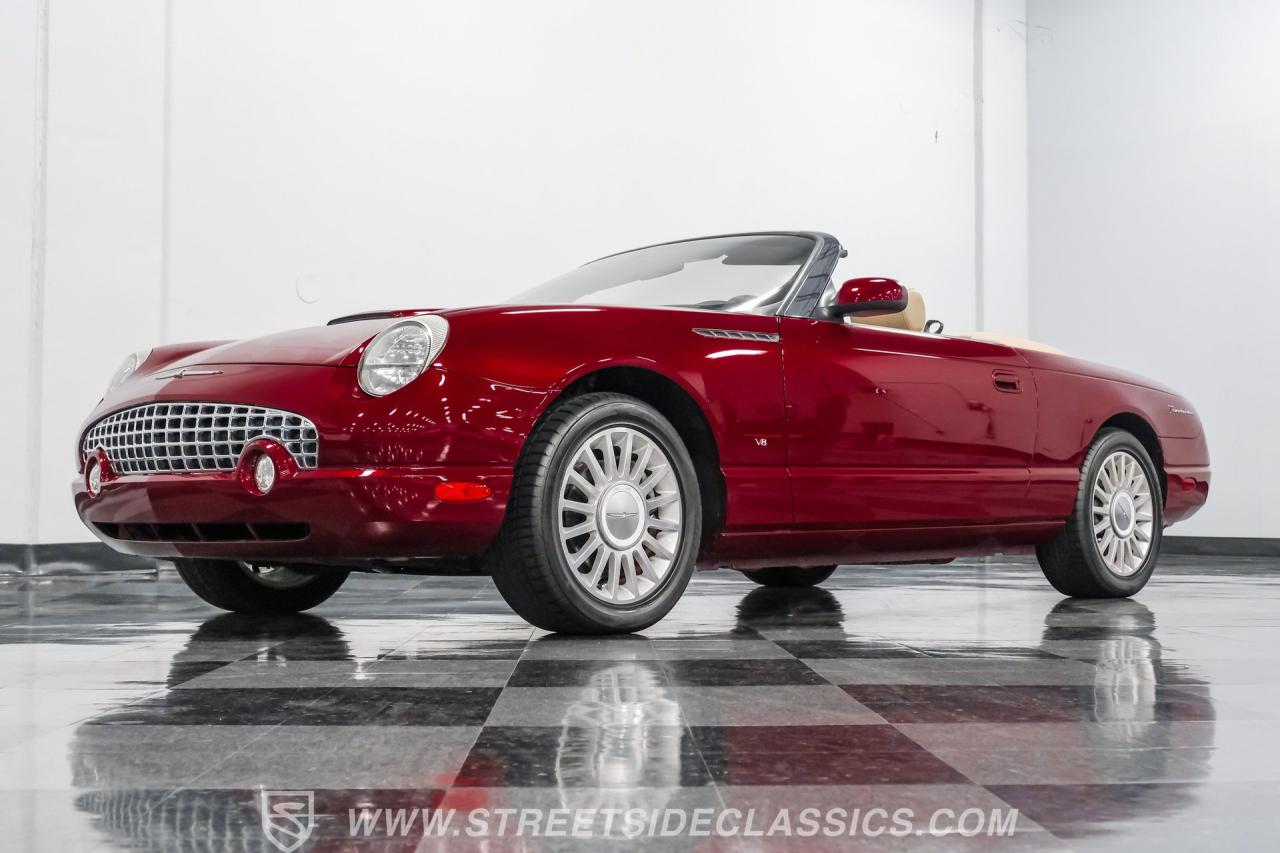 2004 Ford Thunderbird Deluxe