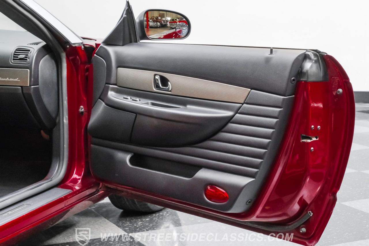 2004 Ford Thunderbird Deluxe