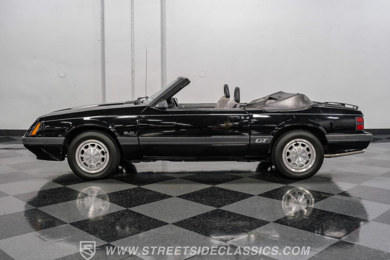 1986 Ford Mustang GT Convertible