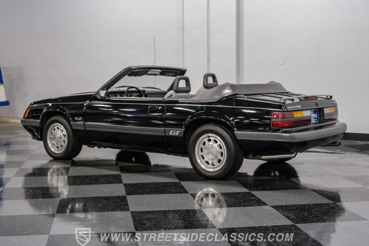 1986 Ford Mustang GT Convertible