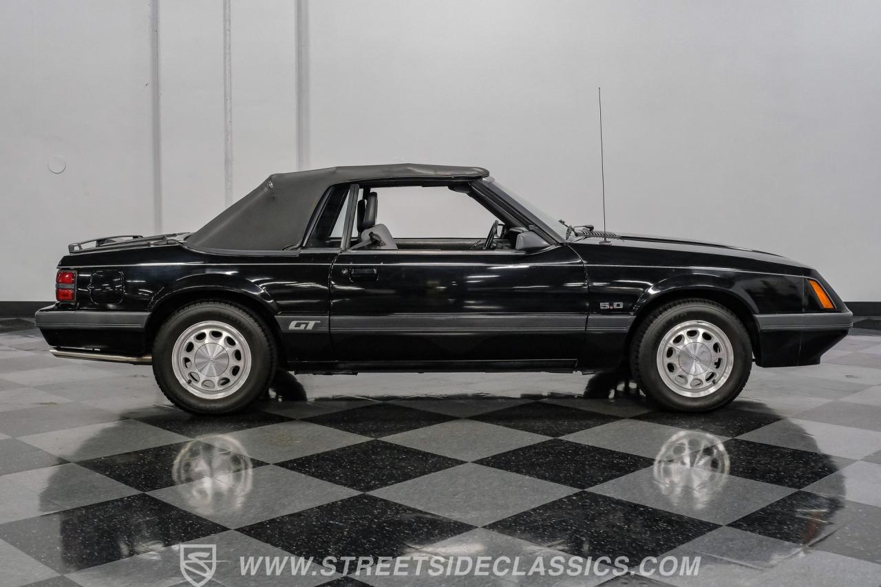 1986 Ford Mustang GT Convertible