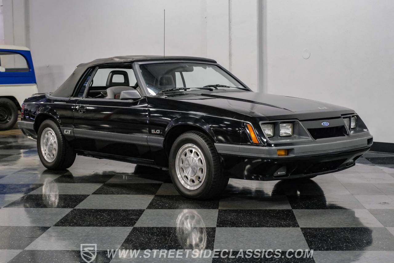 1986 Ford Mustang GT Convertible