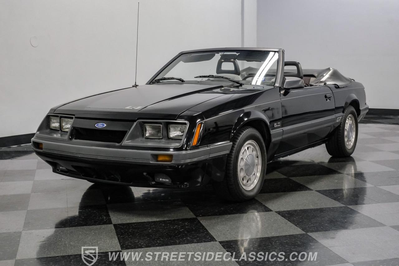 1986 Ford Mustang GT Convertible