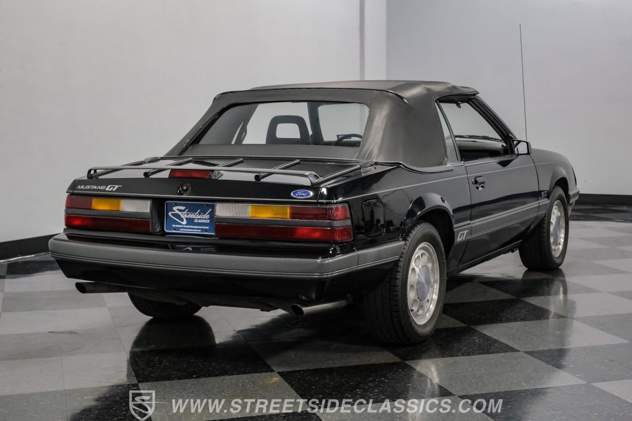 1986 Ford Mustang GT Convertible