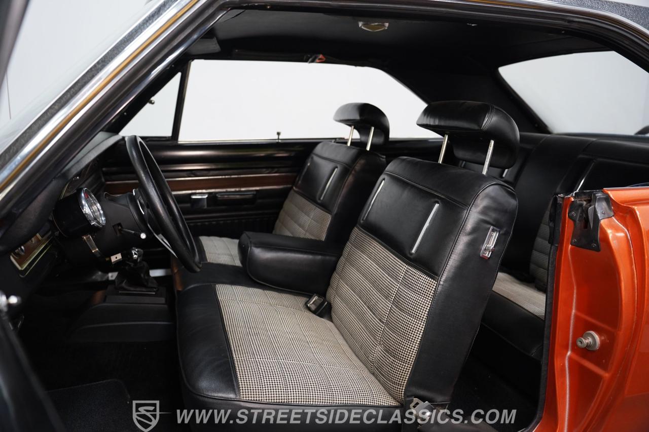 1972 Dodge DART SWINGER