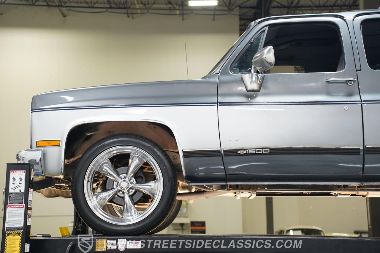 1990 Chevrolet Suburban