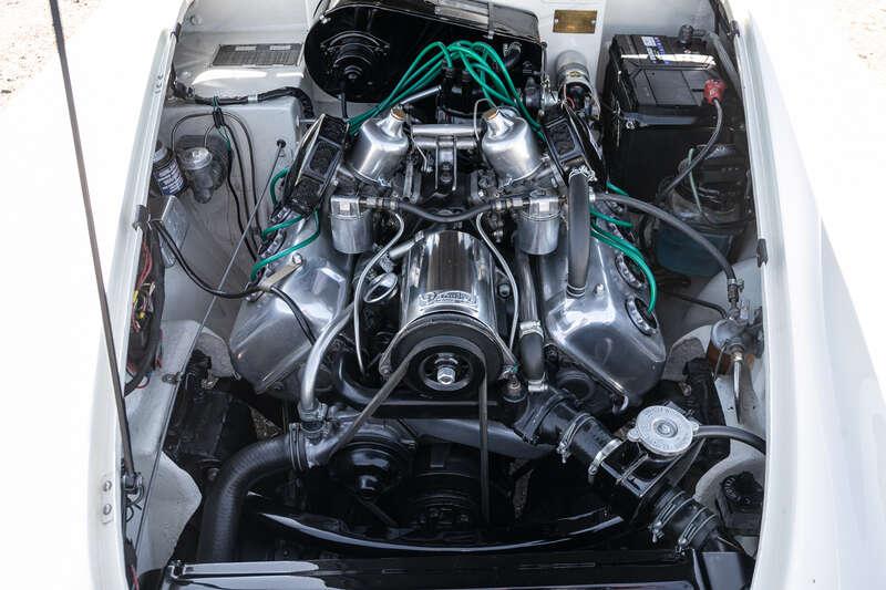 1963 Daimler SP250