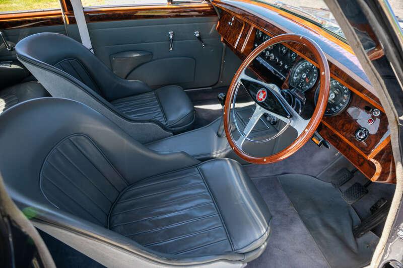 1963 Jaguar MK2 