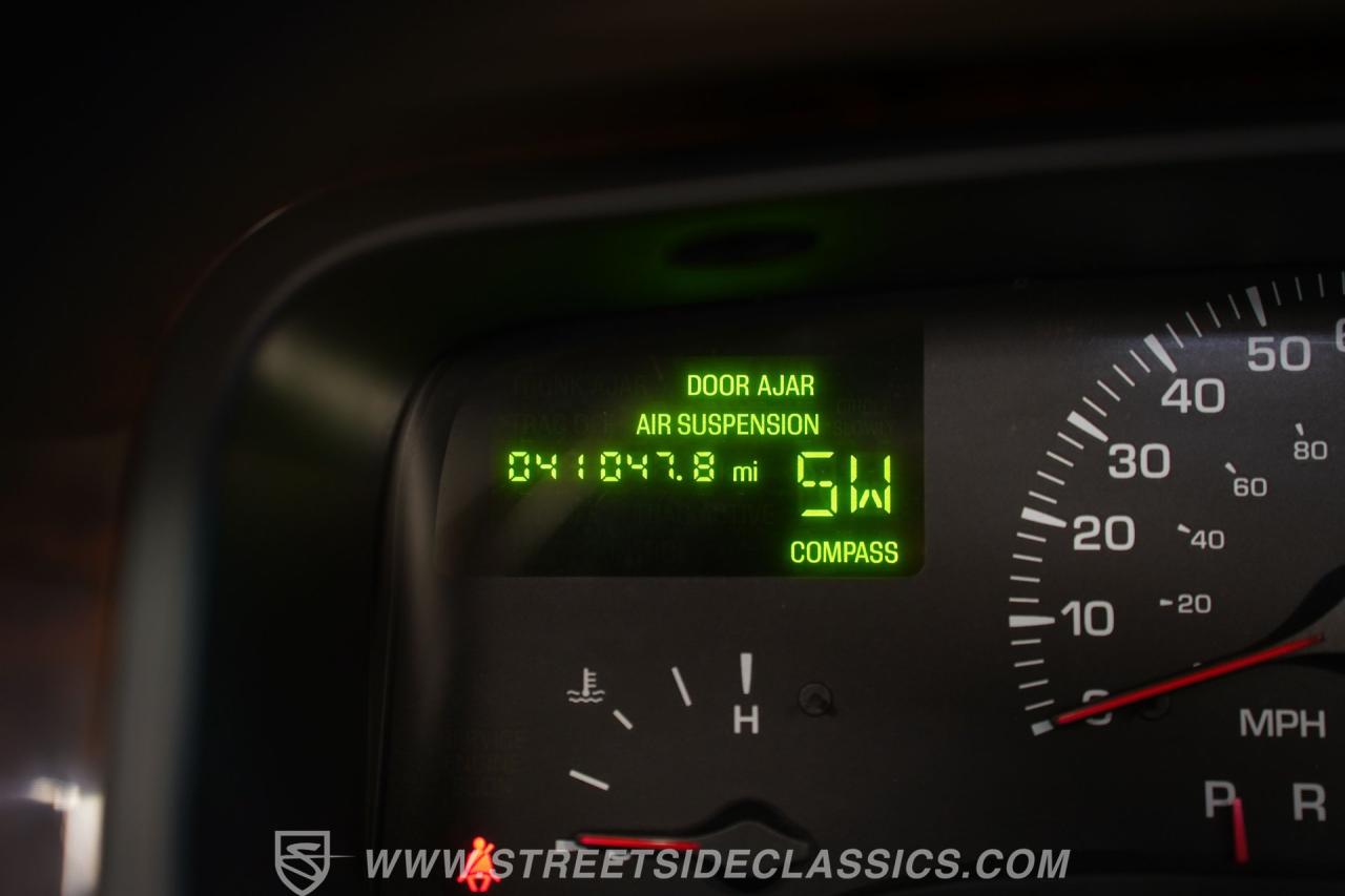 2000 Lincoln Town Car Signature Series