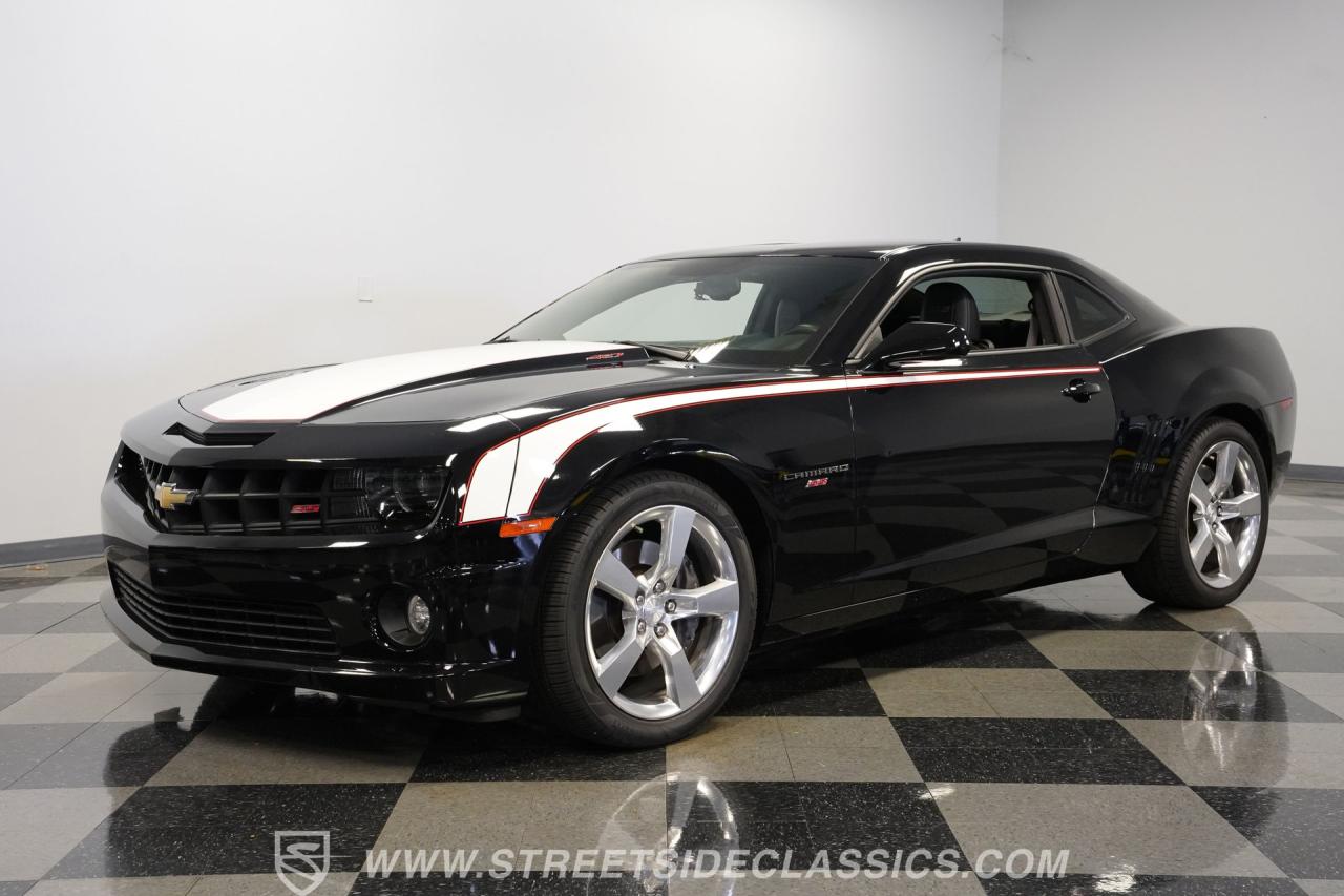2011 Chevrolet Camaro SS 2SS