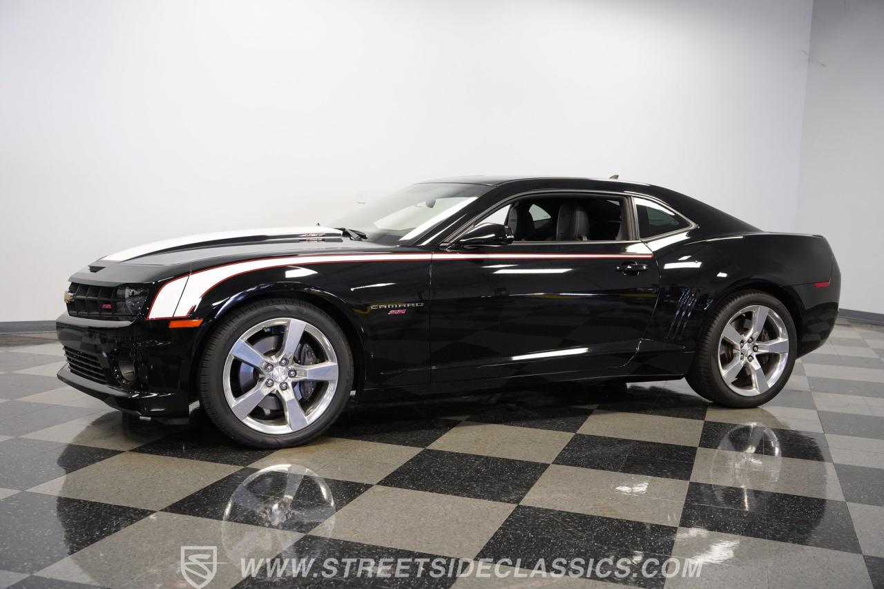2011 Chevrolet Camaro SS 2SS