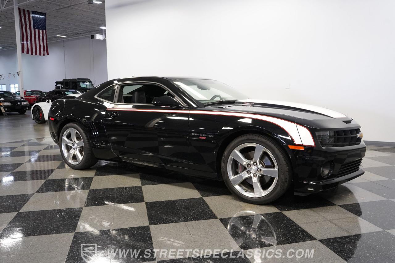 2011 Chevrolet Camaro SS 2SS