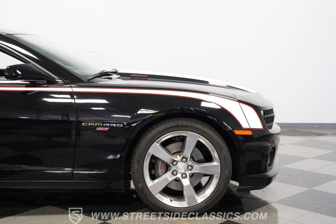 2011 Chevrolet Camaro SS 2SS