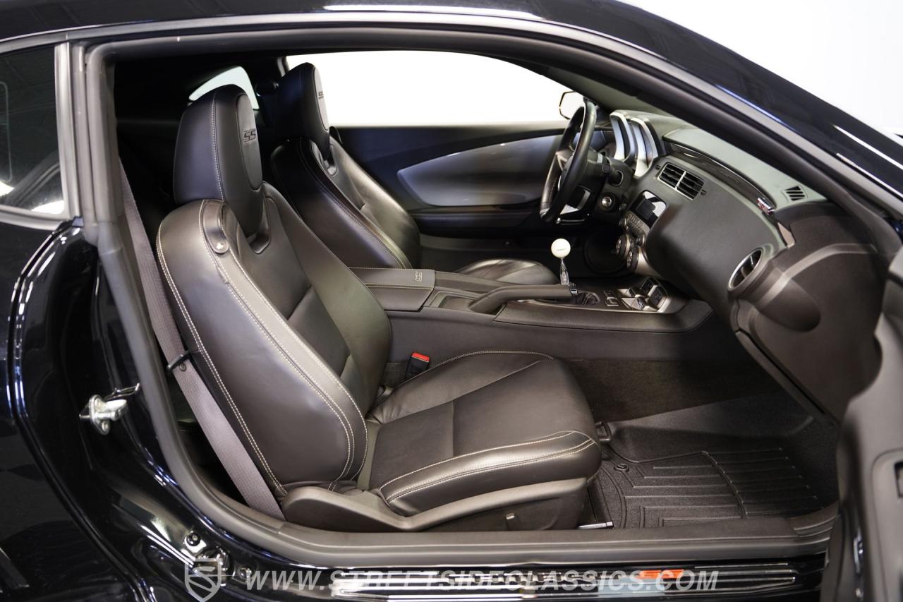 2011 Chevrolet Camaro SS 2SS