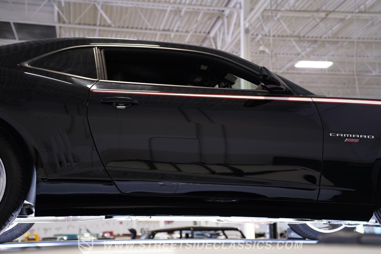2011 Chevrolet Camaro SS 2SS