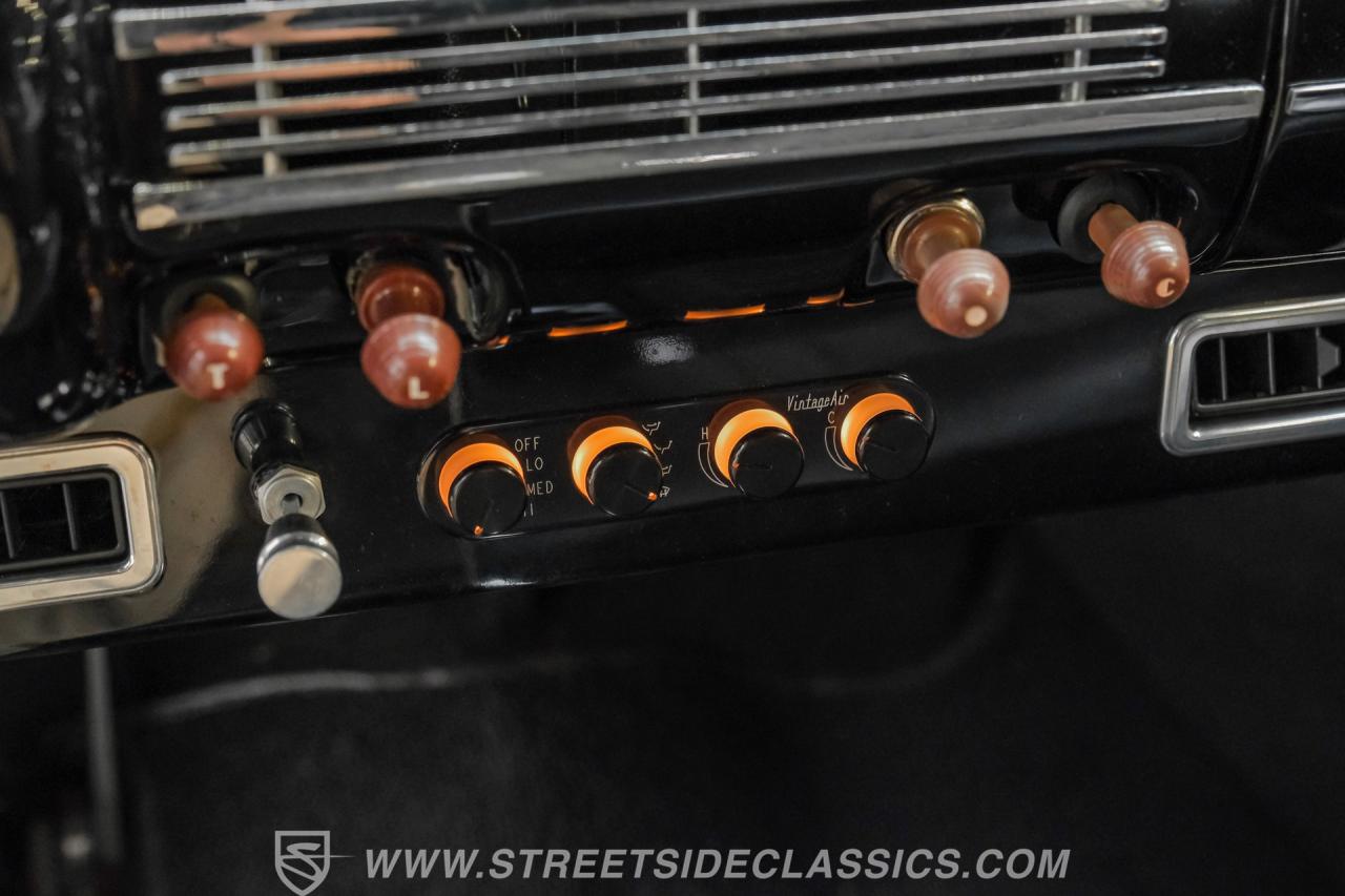 1940 Ford Deluxe Streetrod