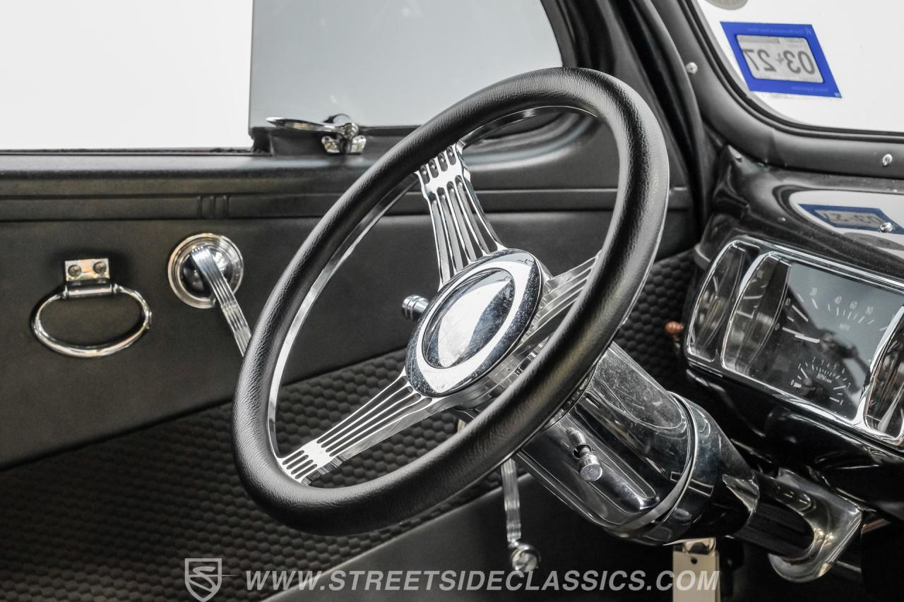 1940 Ford Deluxe Streetrod