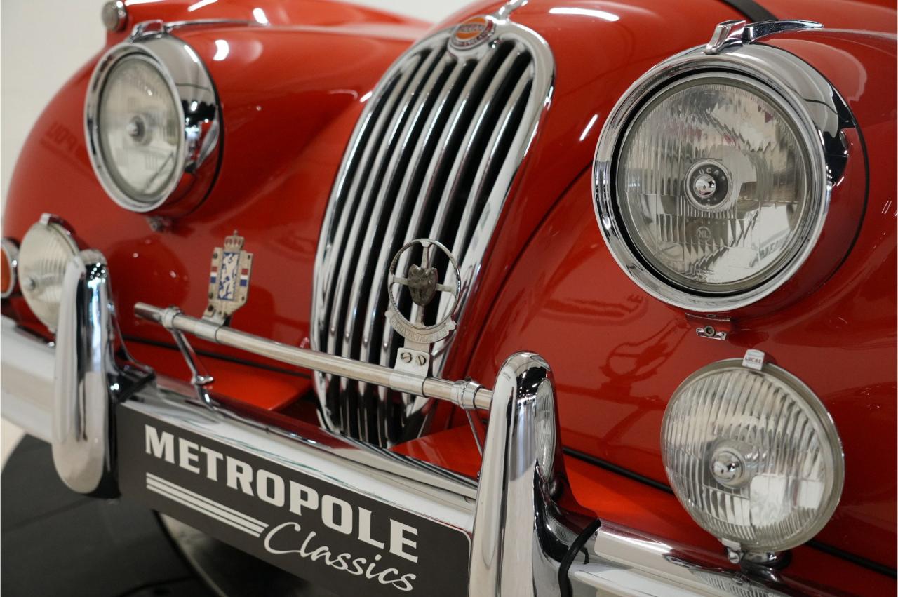 1954 Jaguar XK140 SE OTS