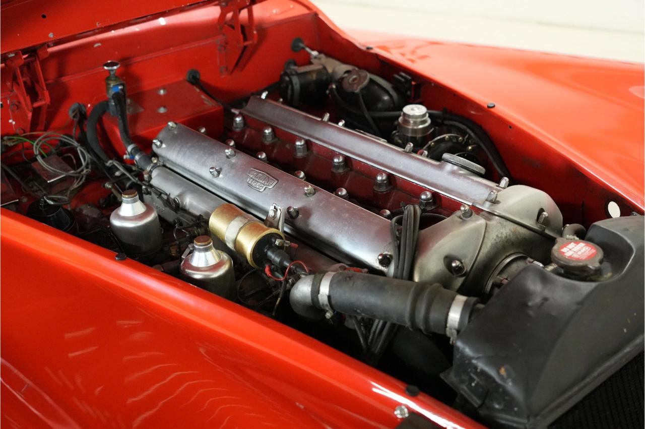 1954 Jaguar XK140 SE OTS