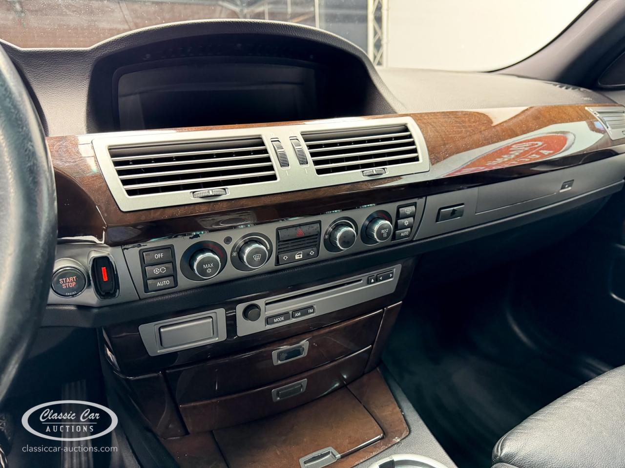 2006 BMW 730i