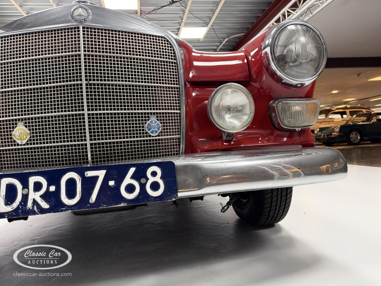 1967 Mercedes - Benz 200