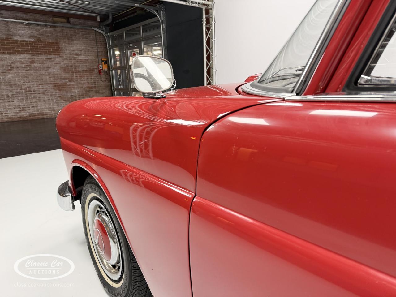 1967 Mercedes - Benz 200